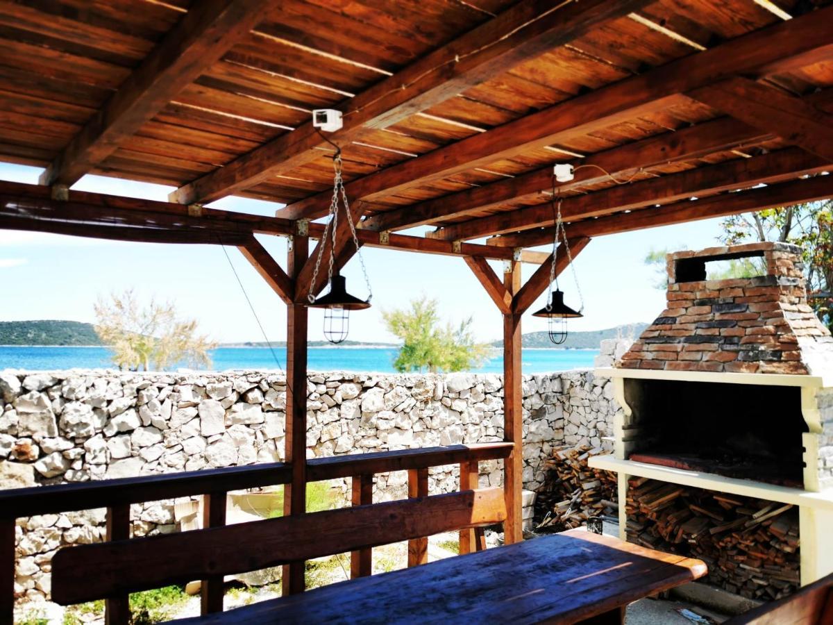 Tamaris Villa Sevid Exterior photo